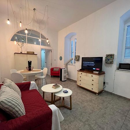 Budget-Friendly 1Br In The City Center Gibraltar Exterior foto